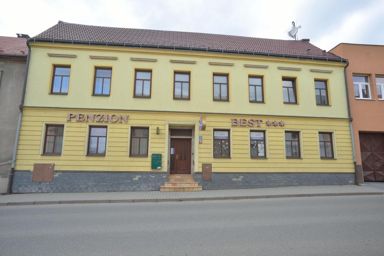 Moravská Třebová Penzion Best מראה חיצוני תמונה